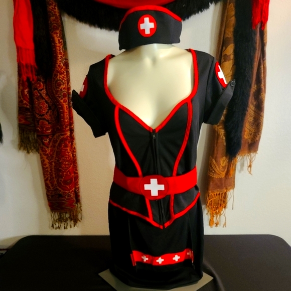 Sexy Nurse Costume 💉 - Picture 1 of 2